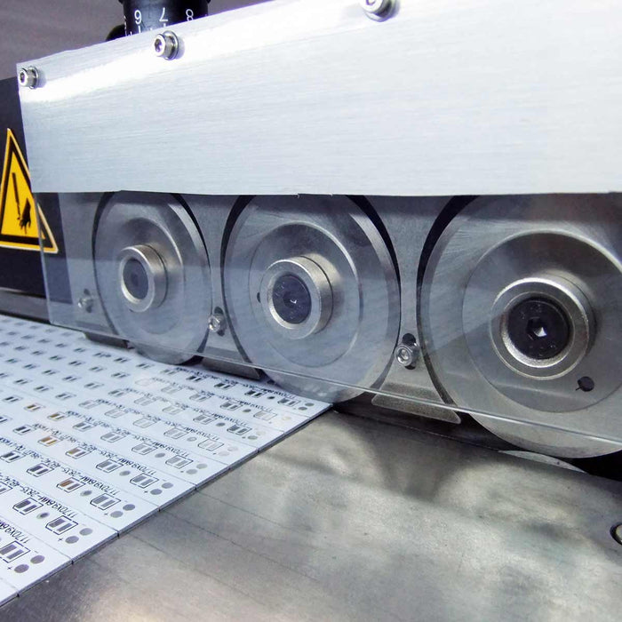 SDM236 Motorized LED Depaneler | Separate Extra Long Panels – Manncorp Inc.
